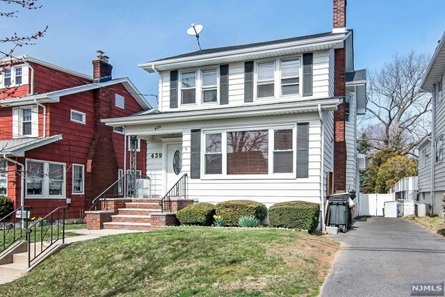 Property Photo:  439 Page Avenue  NJ 07071 