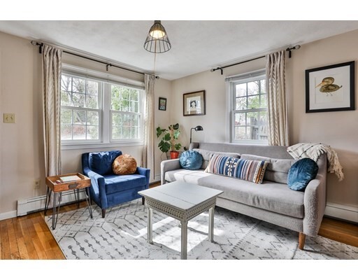 Property Photo: 10 Washington Ave 10 MA 02474