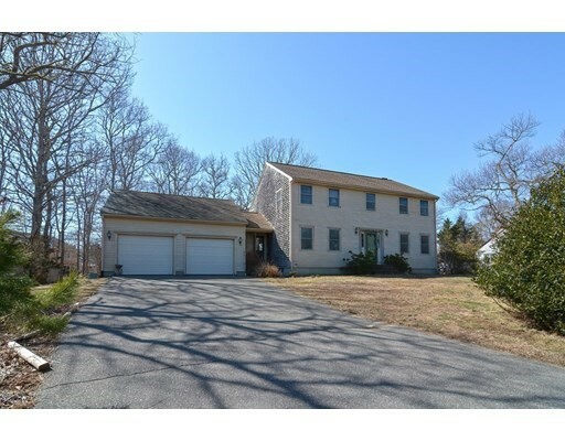 Property Photo: 85 Hanson Cir MA 02536