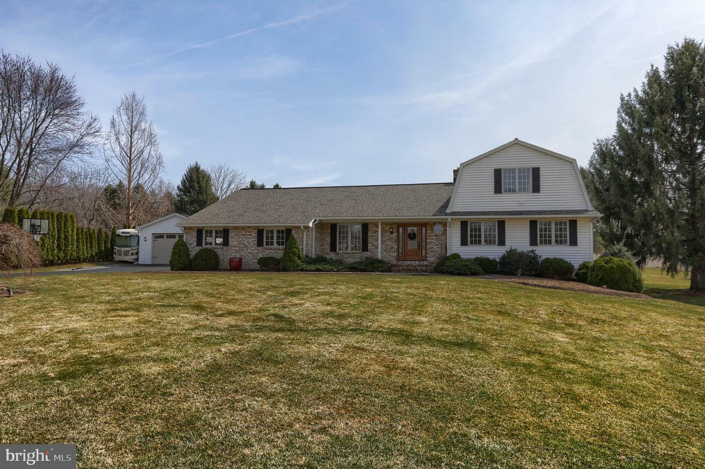 Property Photo: 138 Maple Lane PA 17042