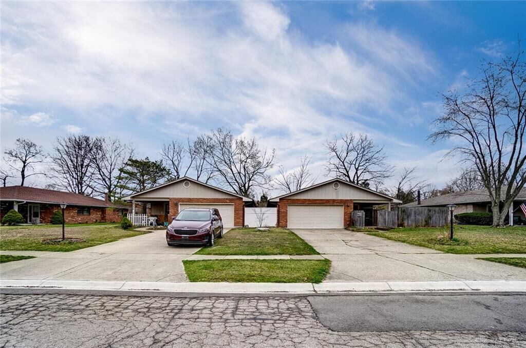 Property Photo:  8734-8736 Shadycreek Drive  OH 45458