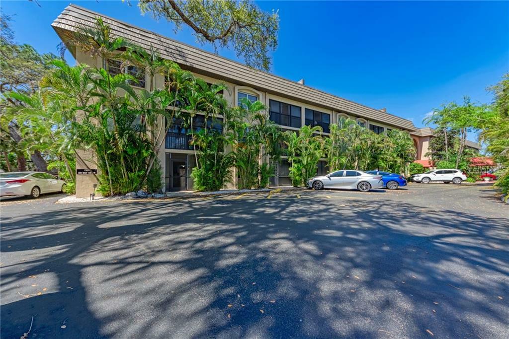 Property Photo:  3700 S Osprey Avenue 315  FL 34239 