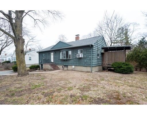 Property Photo: 434 Salem Street MA 01801