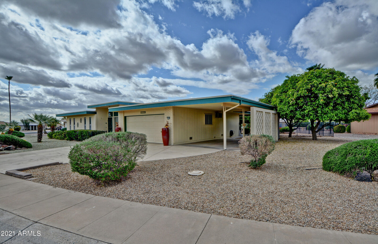 Property Photo: 16810 N Orchard Hills Drive AZ 85351