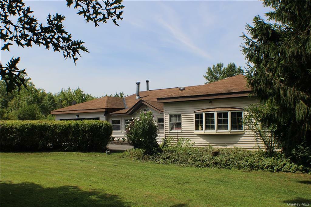 Property Photo:  469 Eatontown Road  NY 12771 