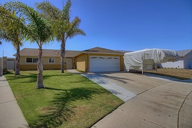 Property Photo:  2034 Pericles Place  CA 93033 