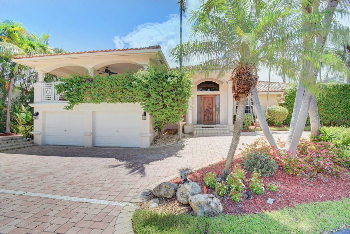 Property Photo:  290 E Fern Drive  FL 33432 