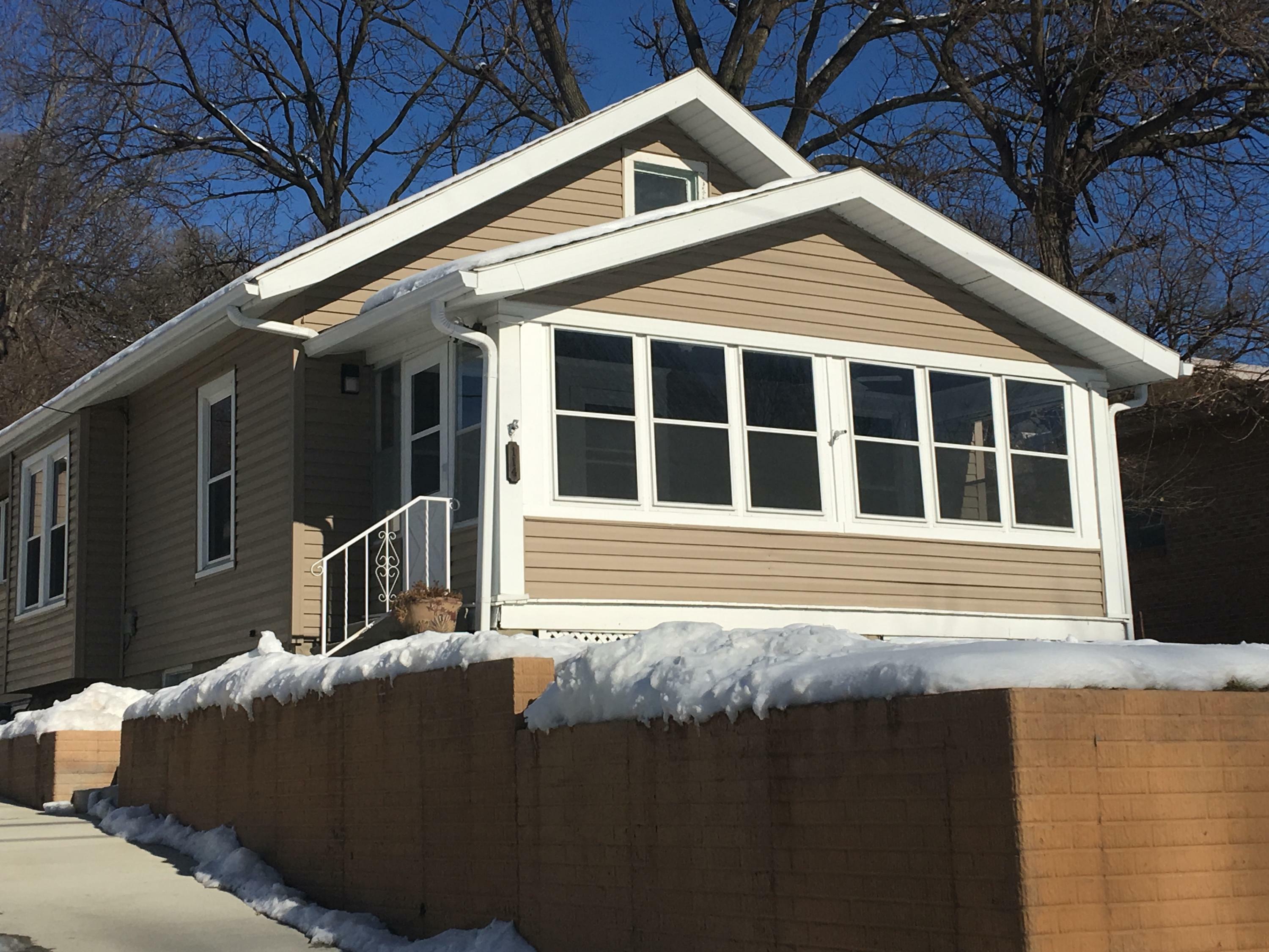 Property Photo:  114 N Linden  Street  IA 51503 