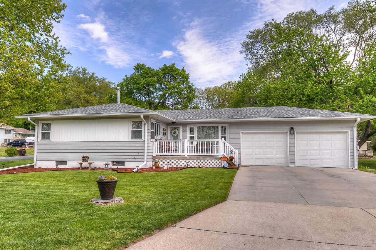 Property Photo:  26 Crown Road  IA 51503 