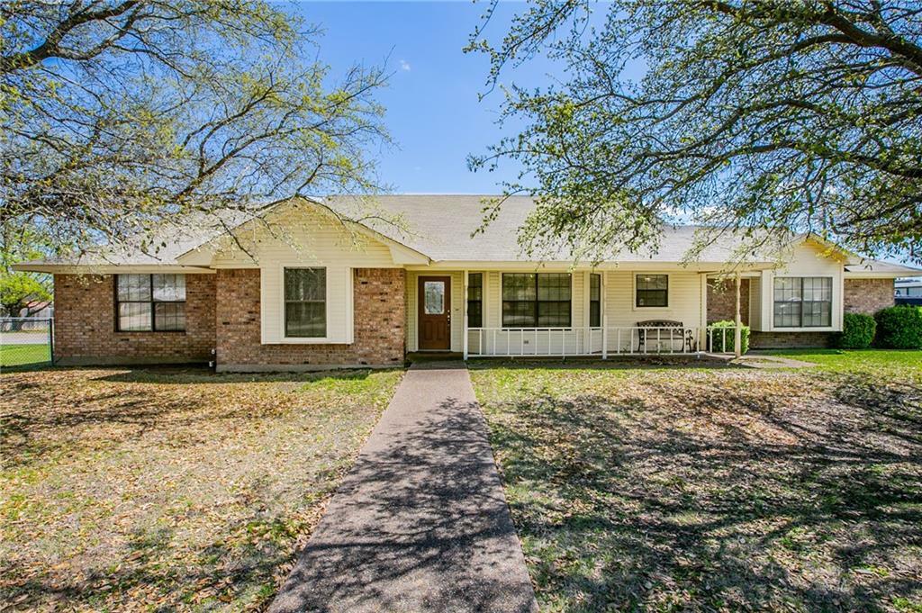 Property Photo:  637 Willow Grove Road  TX 76712 