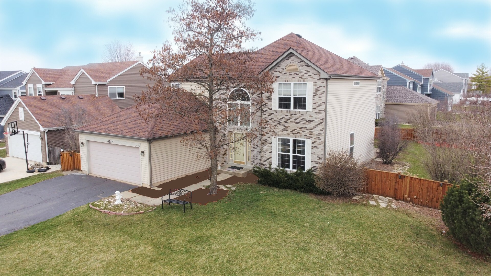 Property Photo: 139 Westridge Boulevard IL 60103