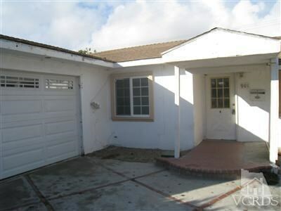 Property Photo:  901 Palomar Way  CA 93033 