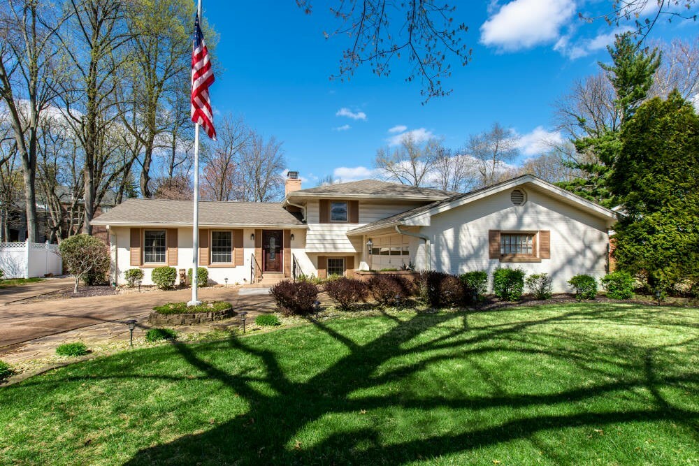 Property Photo: 7416 Wren Drive IN 47715