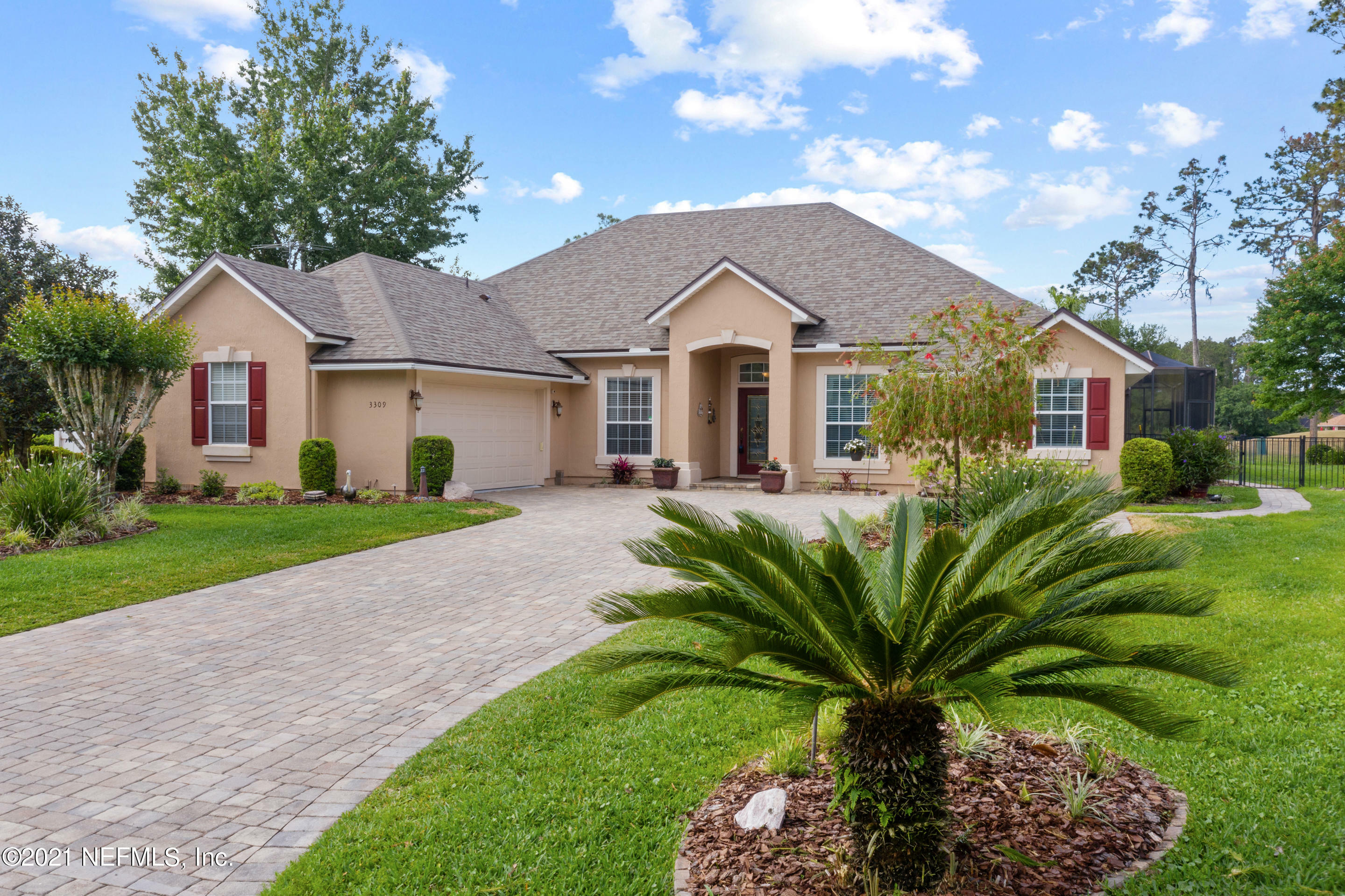 Property Photo:  3309 Raven Court  FL 32259 