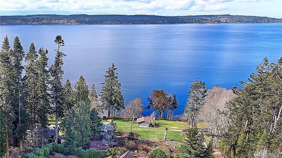 Property Photo:  3770 S Camano Dr  WA 98282 