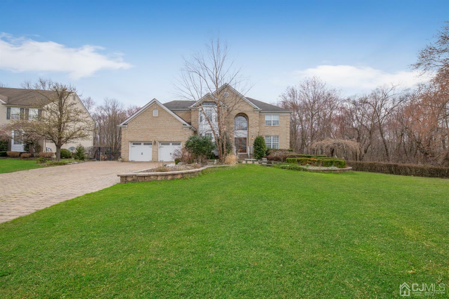 Property Photo:  8 Spruce Meadows Drive  NJ 08831 