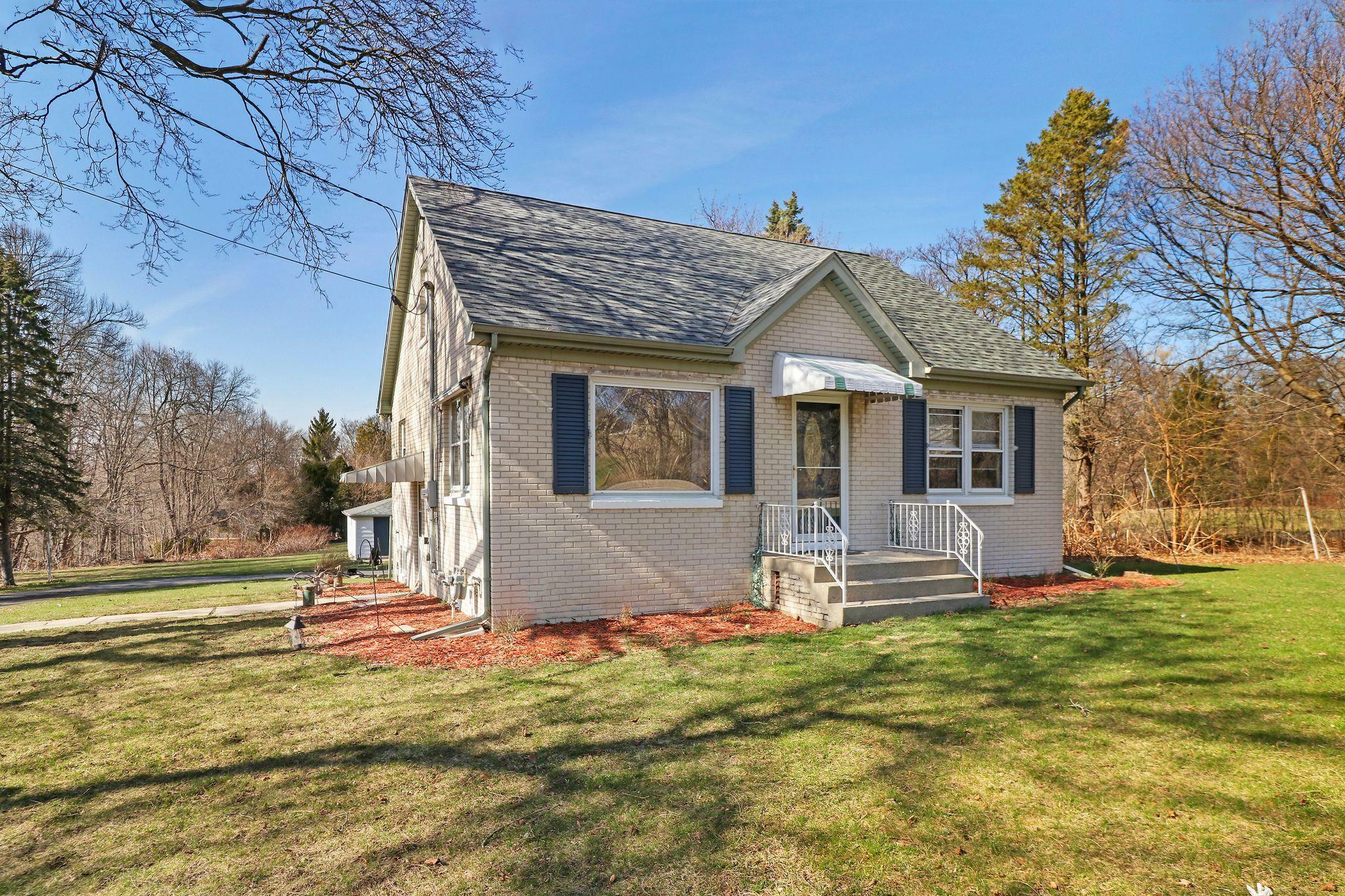 Property Photo:  360 Old Green Bay Rd  WI 53144 