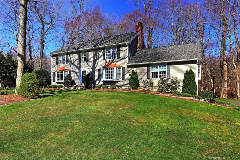 Property Photo: 53 Ashwood Terrace CT 06614