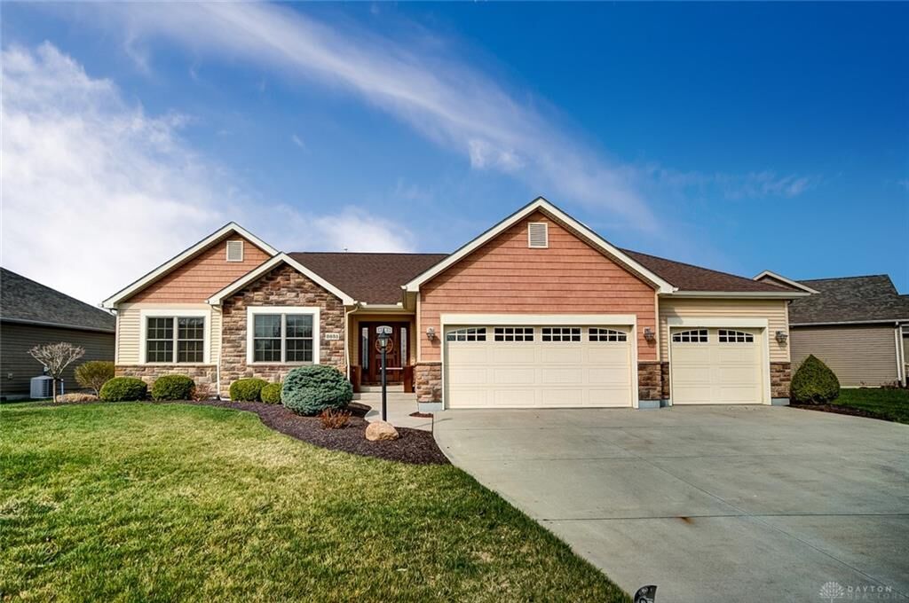 Property Photo: 2651 Shady Tree Drive OH 45373