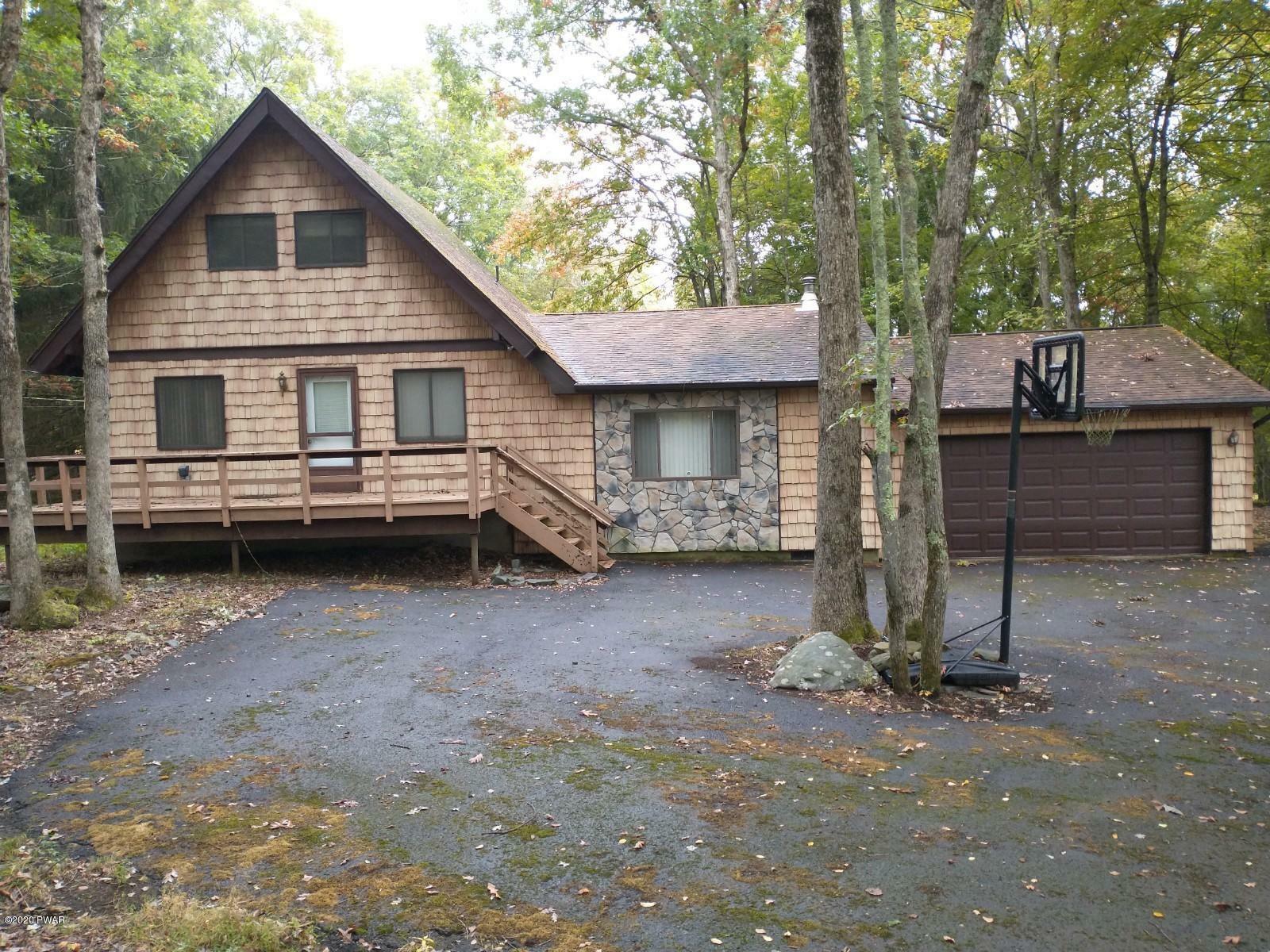 Property Photo:  125 Buckboard Lane  PA 18428 