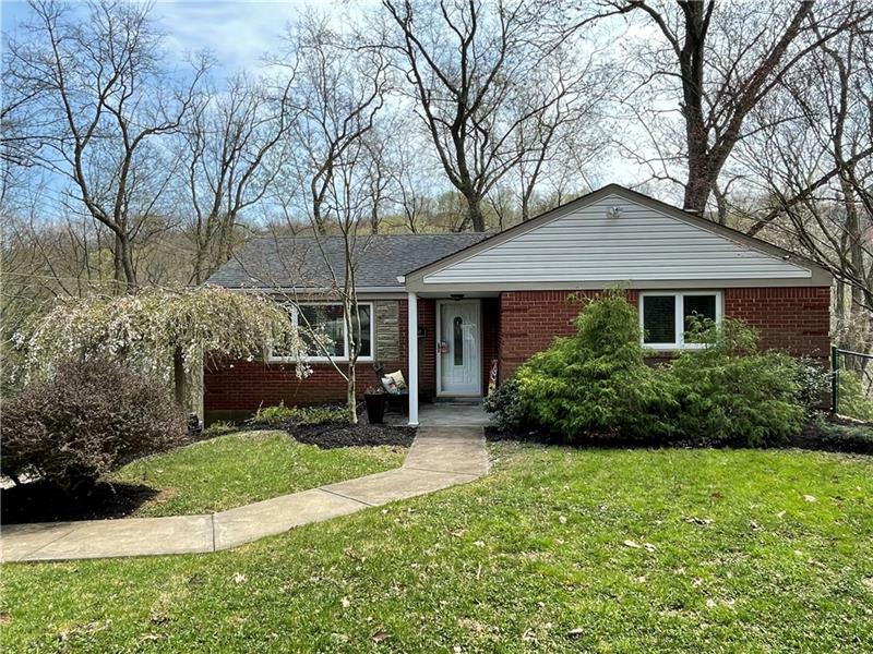Property Photo: 300 Conson Rd PA 15227