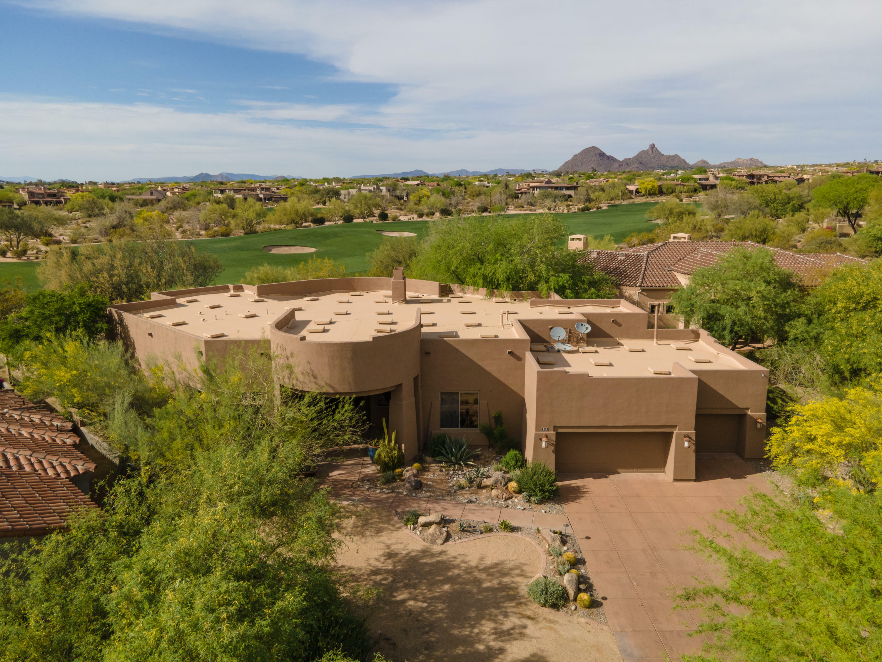 Property Photo: 9290 E Thompson Peak Parkway 219 AZ 85255
