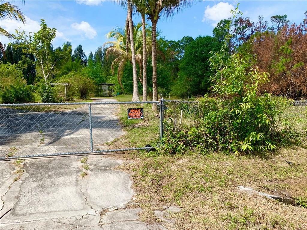 Property Photo: 11057 Palmerston Avenue FL 33955