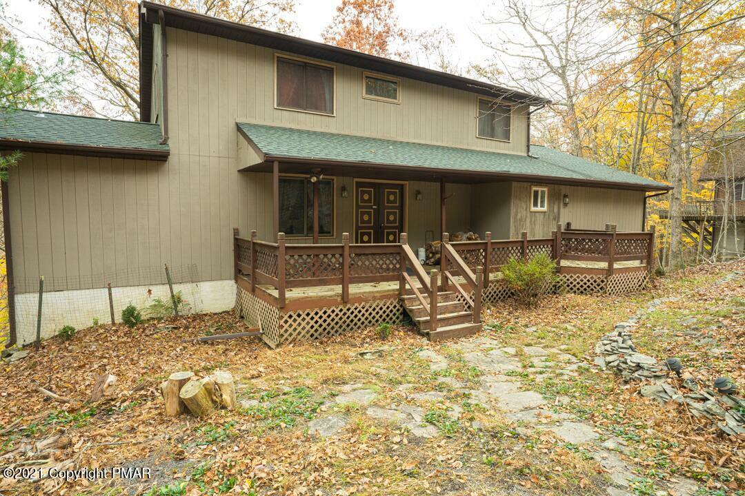 Property Photo:  131 Berkshire Court  PA 18324 