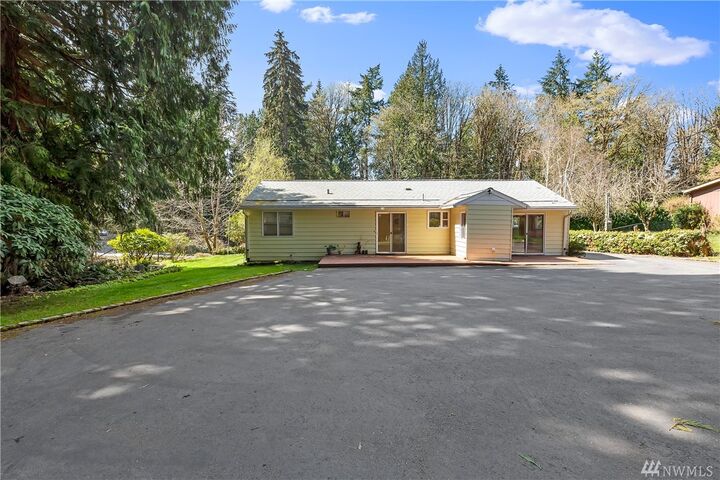 Property Photo: 4224 Tracyton Beach Rd NW WA 98310