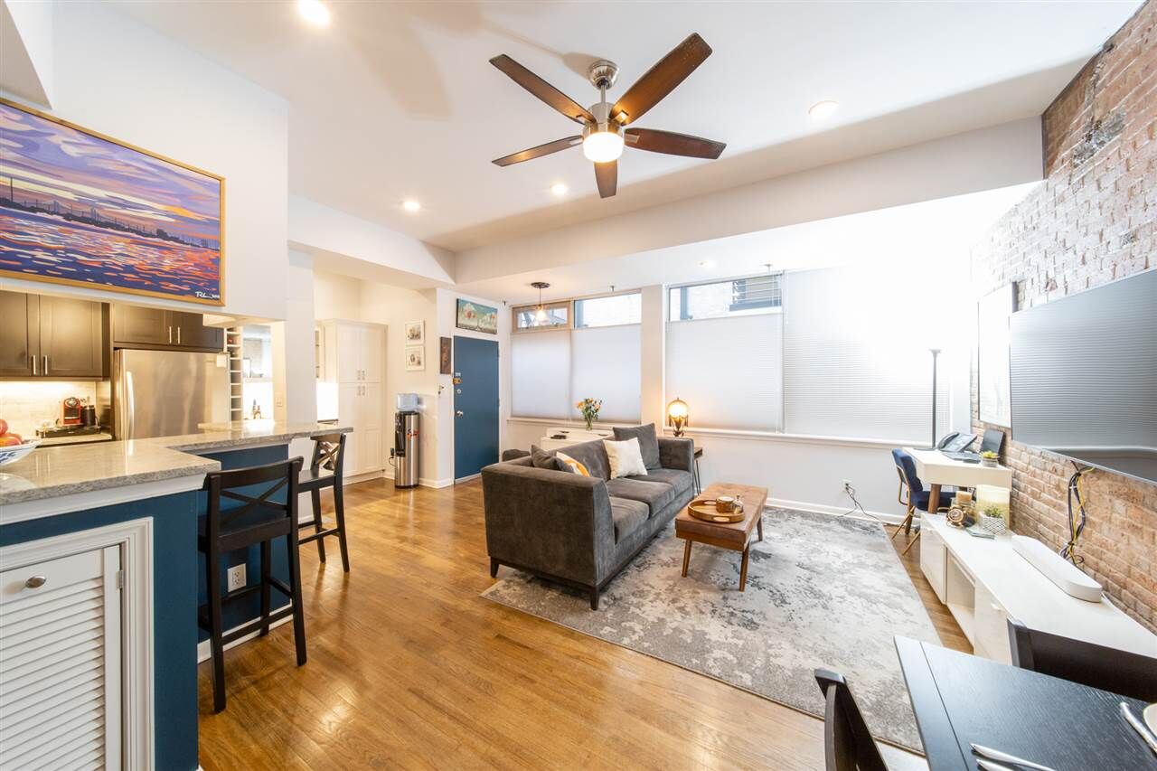 Property Photo:  227 Christopher Columbus Dr 133  NJ 07302 