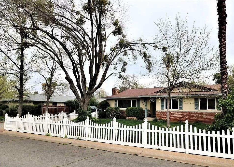 Property Photo:  1264 Dominion Drive  CA 96002 