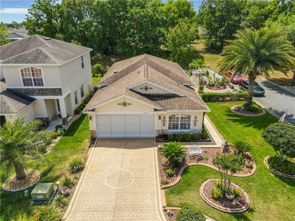 Property Photo: 5194 NE 122nd Boulevard FL 34484