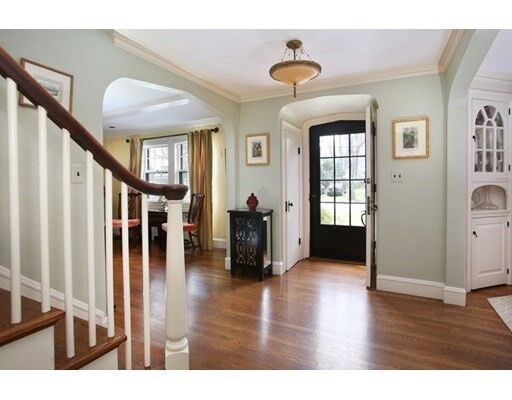 Property Photo: 72 Fairbanks Ave MA 02481