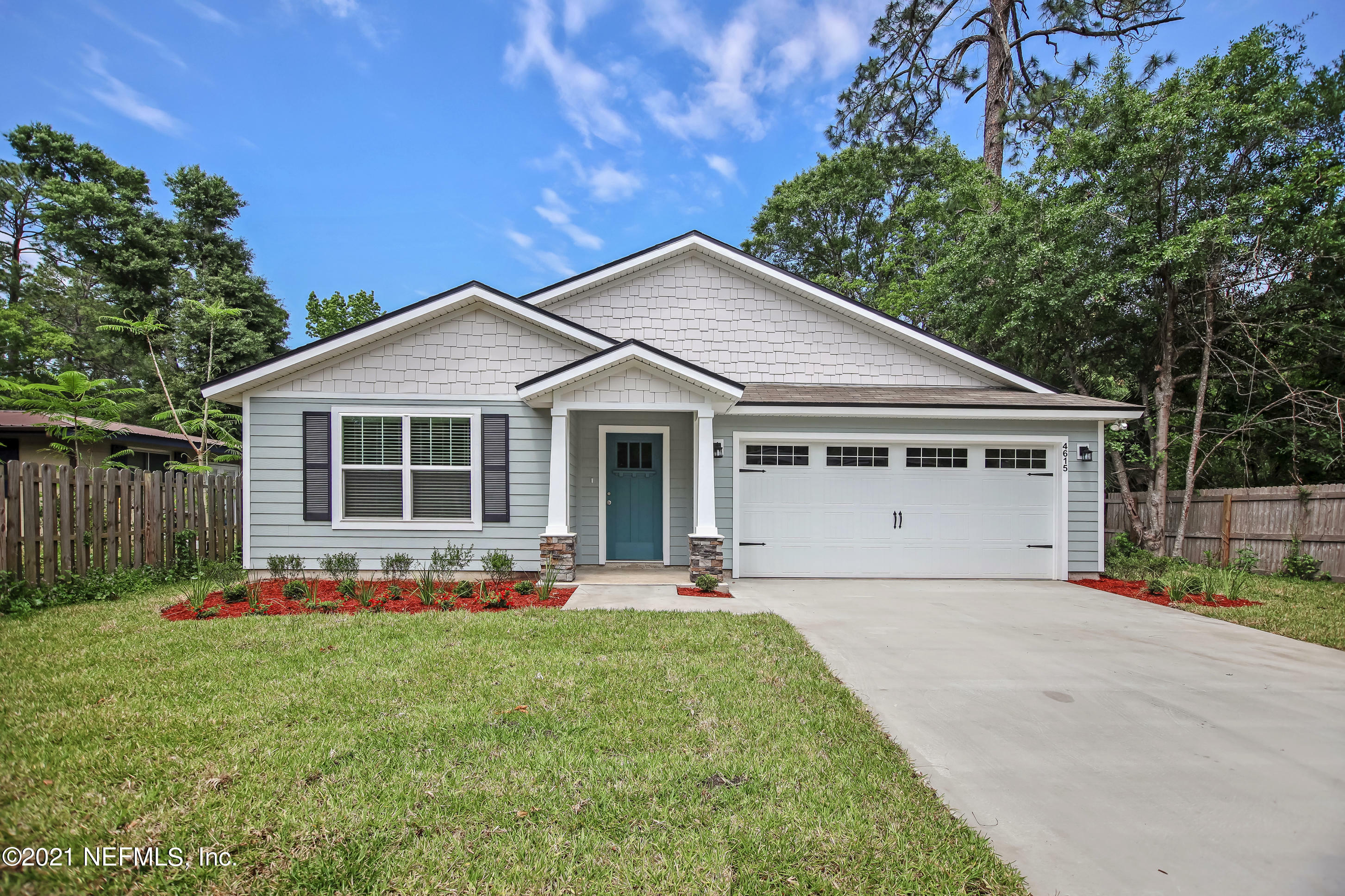 Property Photo: 4615 De Kalb Avenue FL 32207