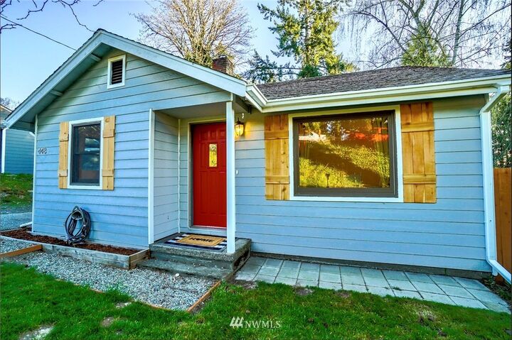 448 Windsor Way NE  Renton WA 98056 photo