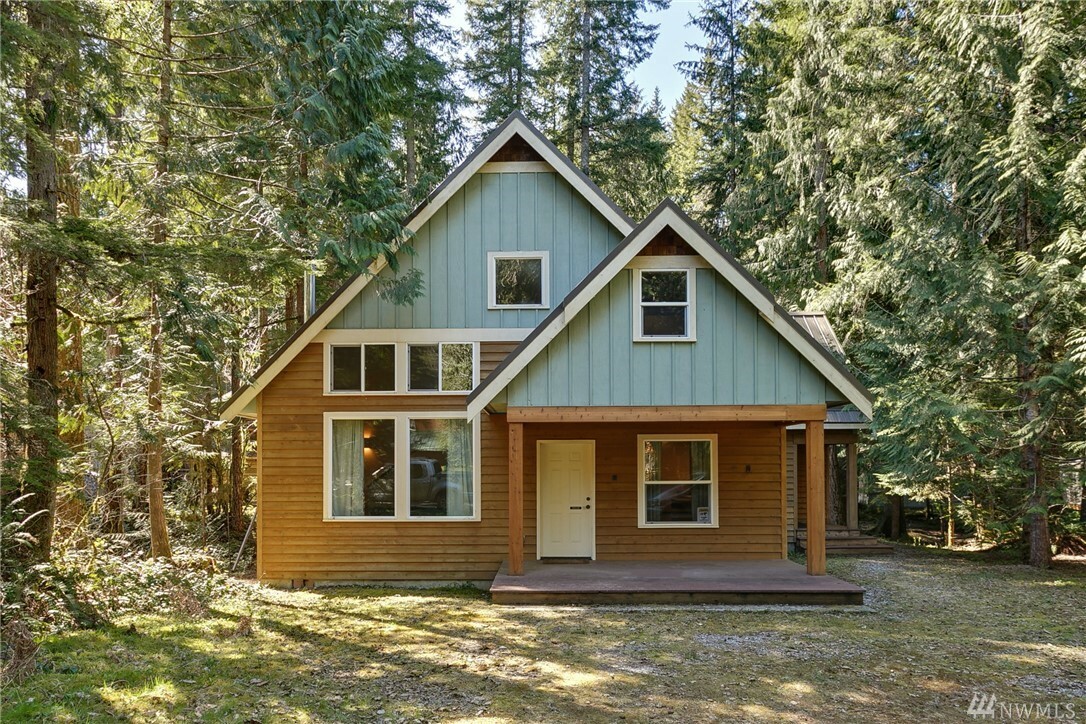 Property Photo:  21012 Pinnacle Rd  WA 98244 