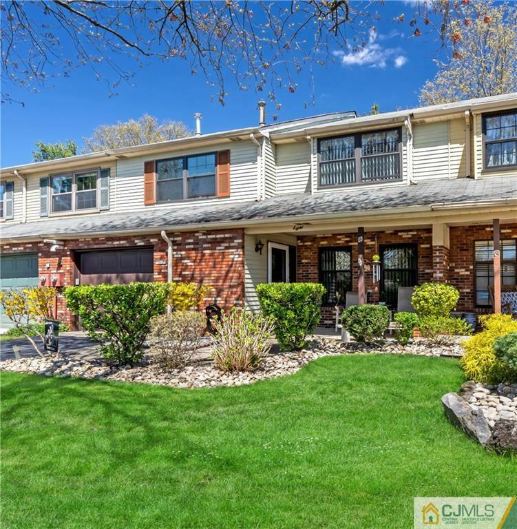 Property Photo: 8 Stone Court NJ 08816