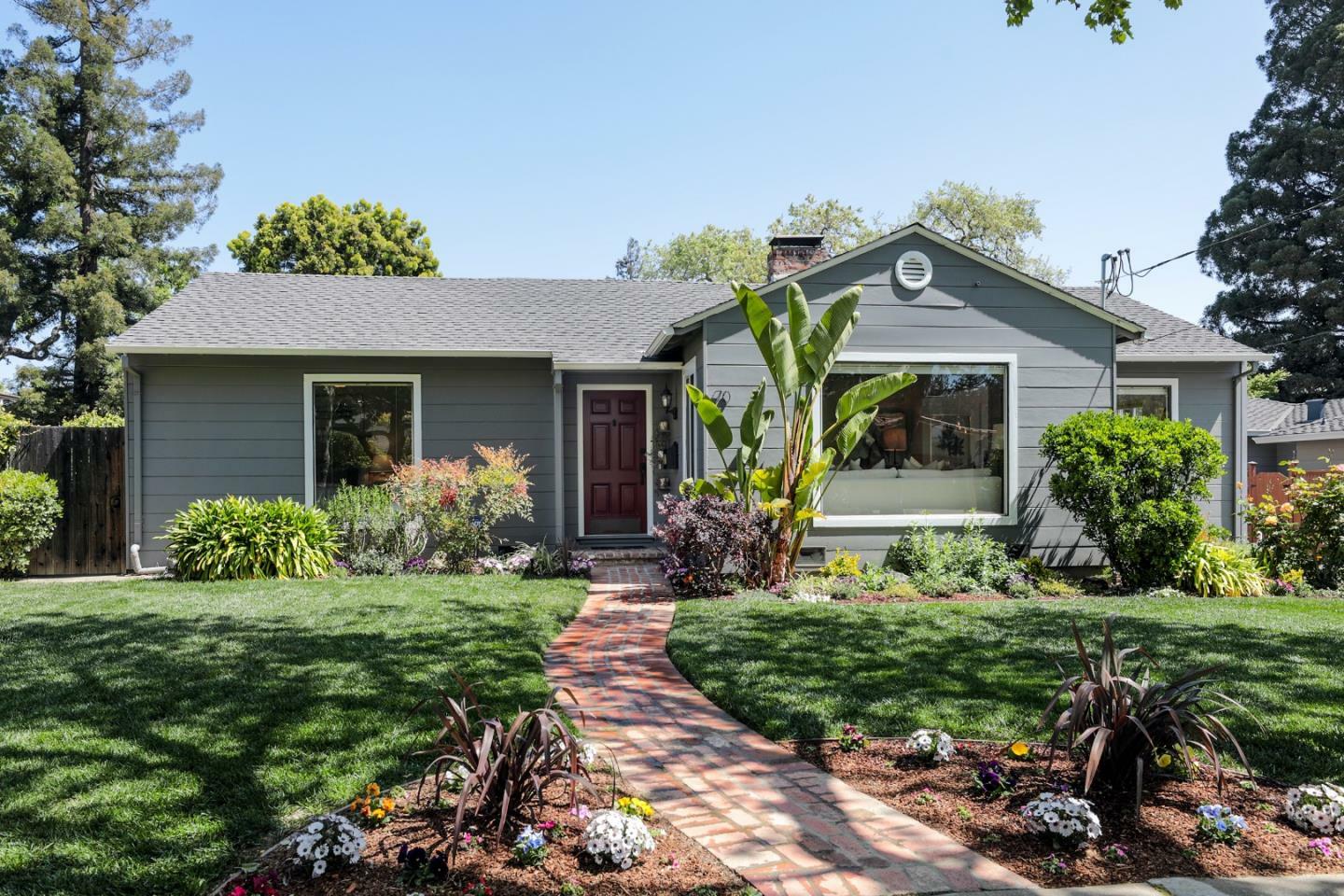 Property Photo:  70 Woodsworth Avenue  CA 94062 