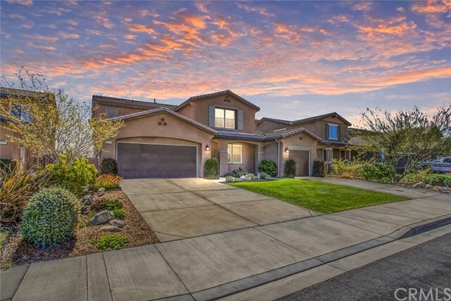 Property Photo: 18295 Long Leaf Pine Court CA 92407