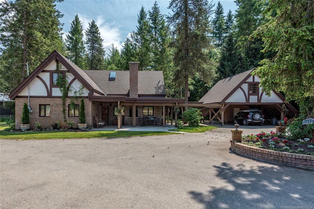Property Photo: 4452 Sleepy Hollow Road BC V0E 1B4