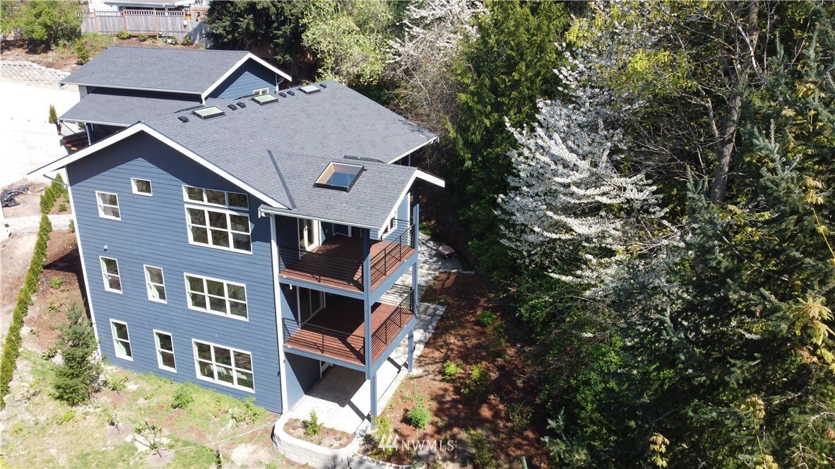 Property Photo: 11500 6th Avenue NW WA 98177