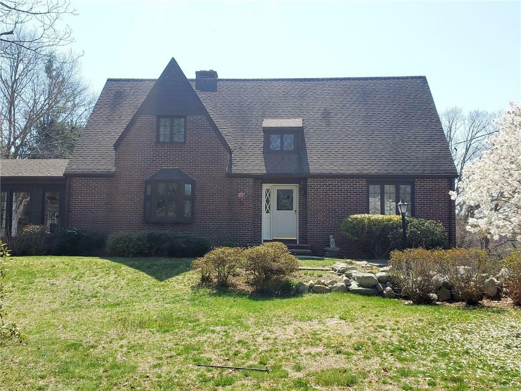 Property Photo: 43 Sherwood Dr RI 02891