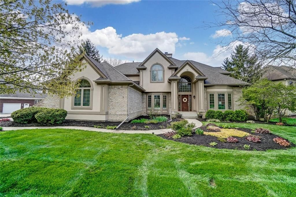 Property Photo: 2332 Briggs Road OH 45459
