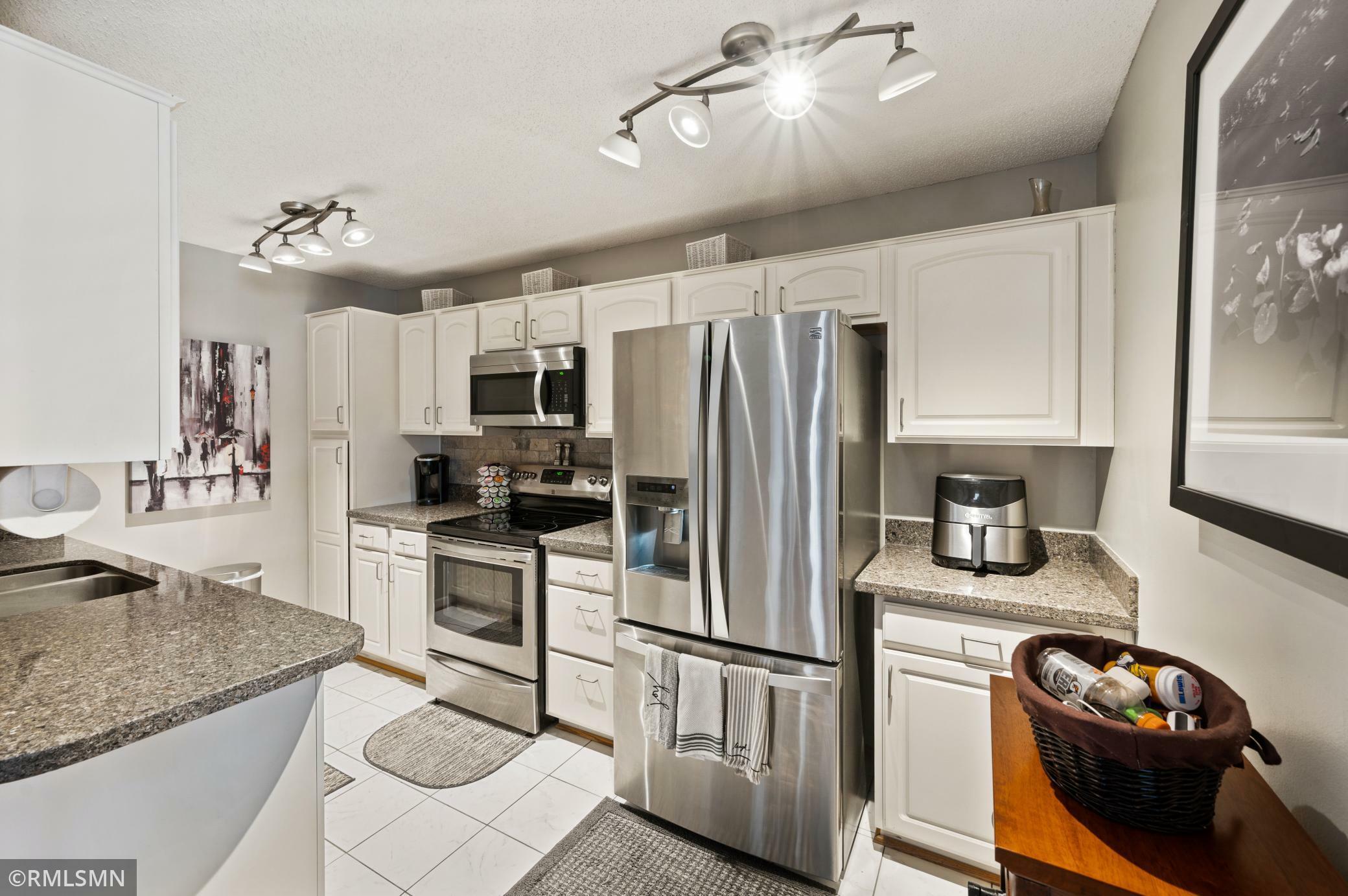 Property Photo: 26 10th Street W 710 MN 55102