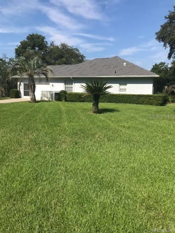 Property Photo:  19756 SW 93rd Lane Road  FL 34432 