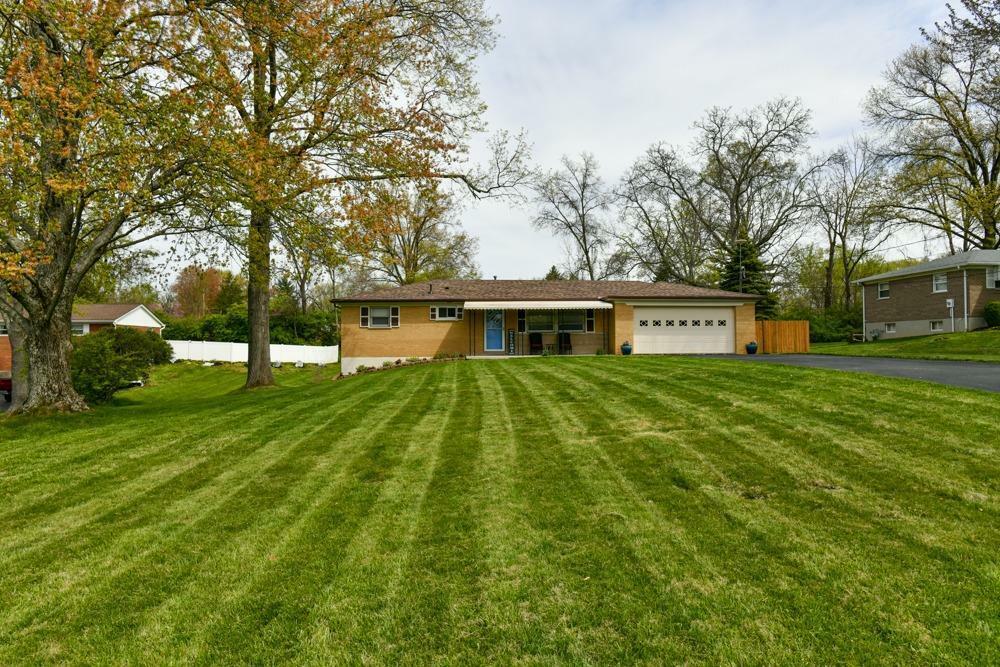 Property Photo:  1074 Rainbow Trl  OH 45150 