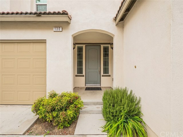 Property Photo:  130 W Via Rua Flores  CA 91762 