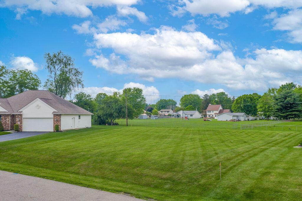 Property Photo: 304 Gregory Drive OH 43055