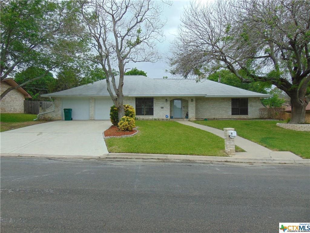 Property Photo: 1904 Antelope Trail TX 76548
