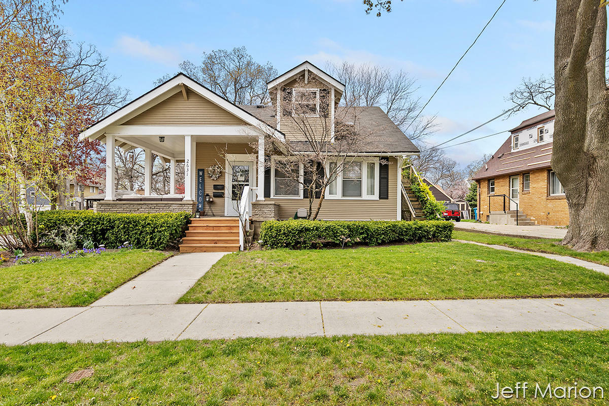 Property Photo: 2631 Wyoming Avenue SW MI 49519